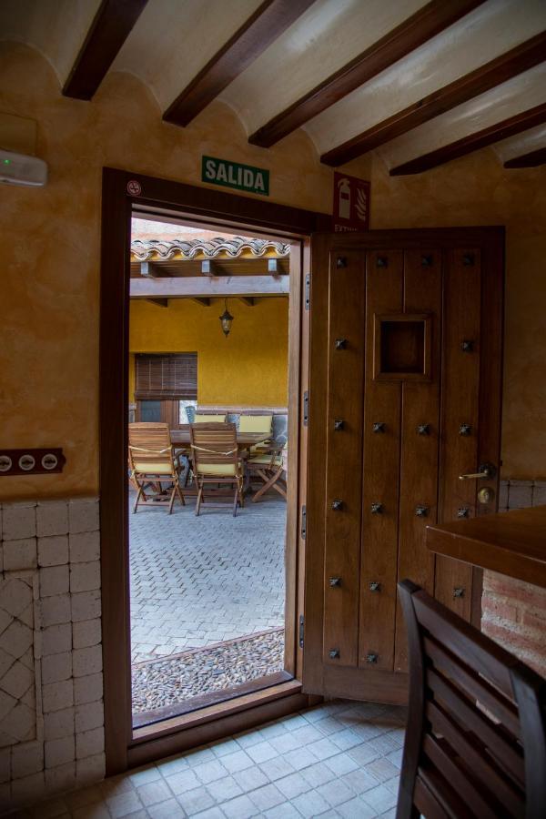 La Encomienda De Oreja Colmenar de Oreja Exterior foto