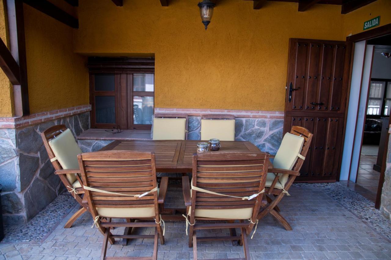 La Encomienda De Oreja Colmenar de Oreja Exterior foto